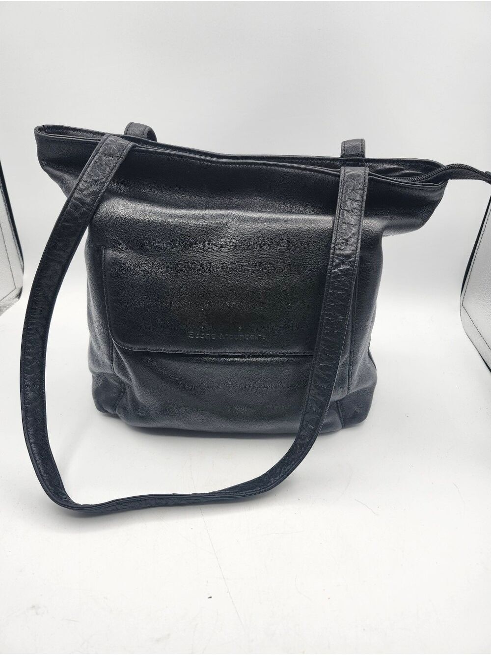 Stone Mountain Soft Leather Accessories Black Interior Zip Pouch